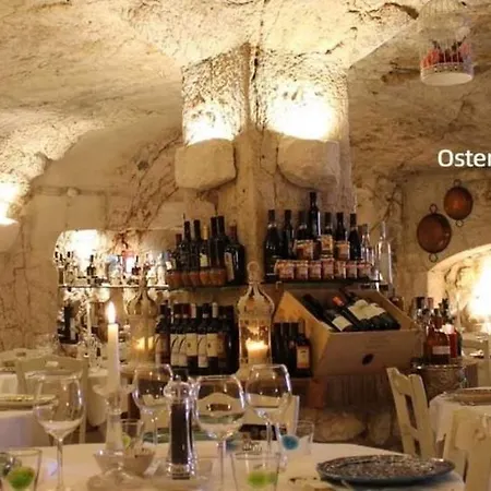 فيلة Trullo Olea Con Piscina *