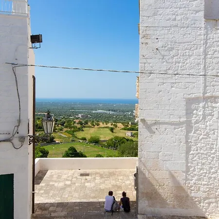 فيلة Trullo Olea Con Piscina *